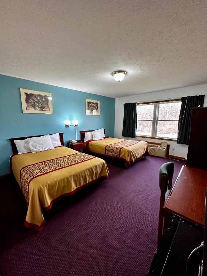 Attica Inn Экстерьер фото
